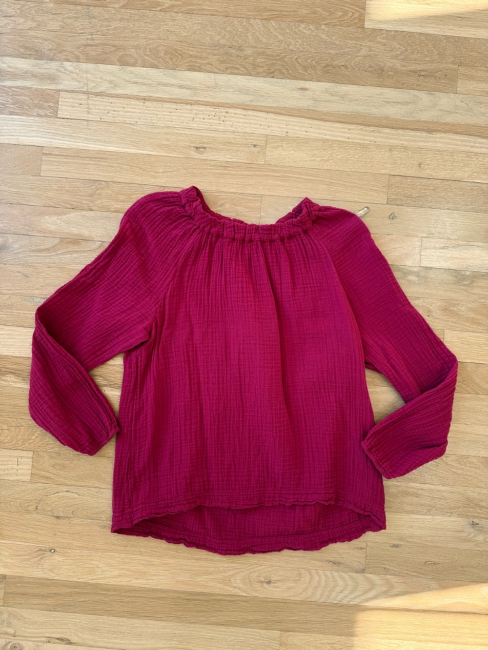 XiRENA Berry Cotton Gauze Poet Top